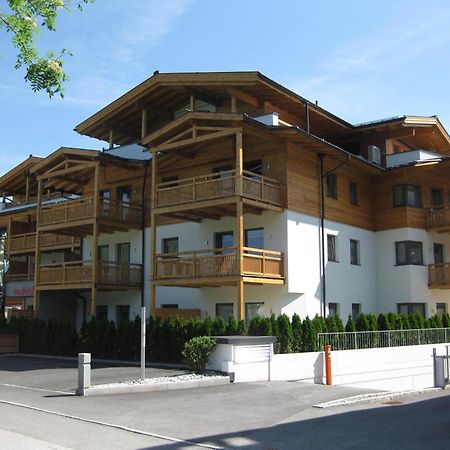 Avenida Style Appartements By Alpin Rentals - Incl Summercard Kaprun Luaran gambar
